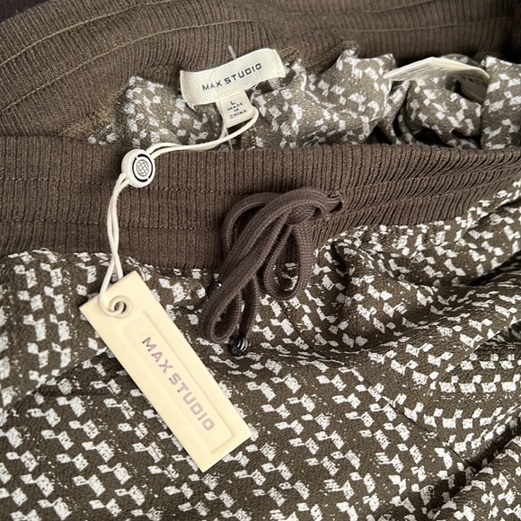 MAX STUDIO PANTS - Picture 8 of 9